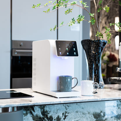 Premium Umkehrosmose-Wasserfilteranlage mit Kühlung und individuell temperiertem Wasser