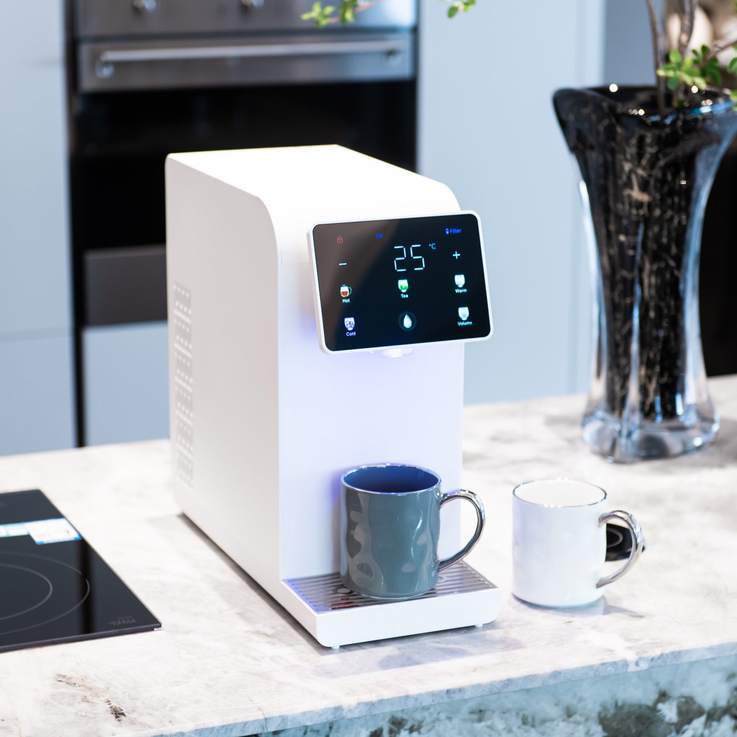 Premium Umkehrosmose-Wasserfilteranlage mit Kühlung und individuell temperiertem Wasser