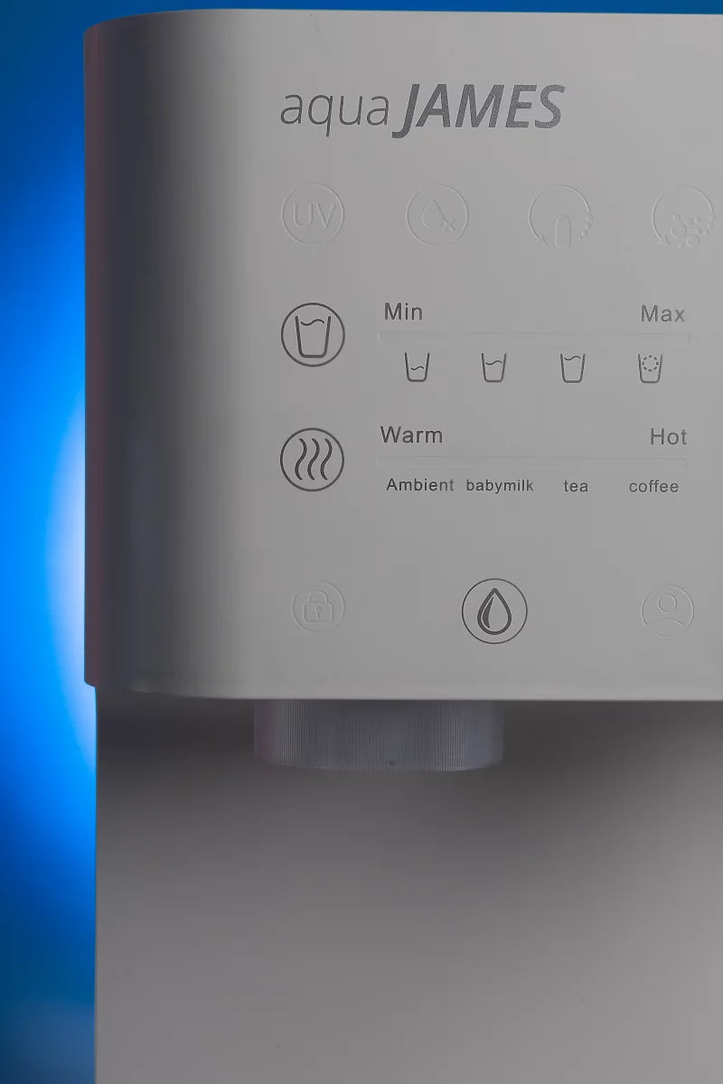 Wasserfilter mit sprudelndem, gekühltem und heißem Wasser